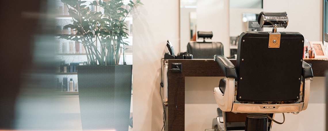 Hair-Stylist:in  40 %, 1. Bild